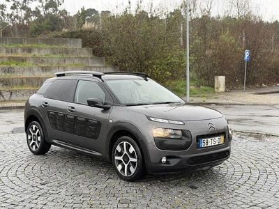 Usado Citroën C4 100 HP (73 kW) 2017 Sedan