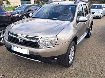 Usado Dacia Duster Comfort 85 HP (62 kW) 2010 Cinza SUV