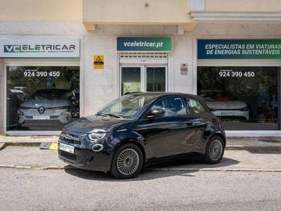 Preto Usado 2023 Fiat 500e Icon Citadino | € 17.300 (Preço justo)