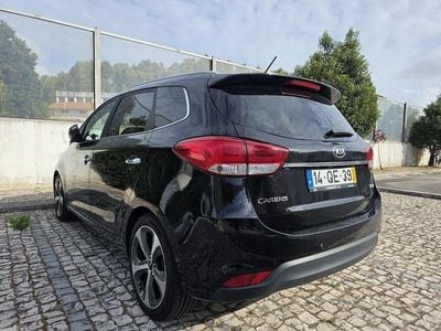 Kia Carens