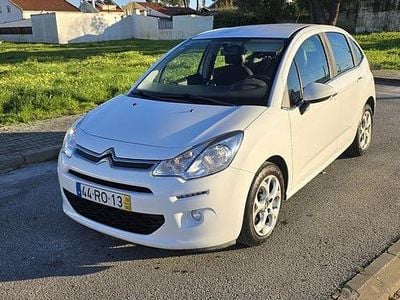 Usado 2016 Citroën C3 PureTech Sedan | € 7.250 (Bom preço)