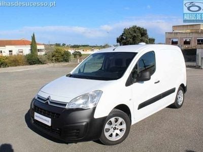 Usado Citroën Berlingo 99 HP (72 kW) 2018 Branco Monovolume