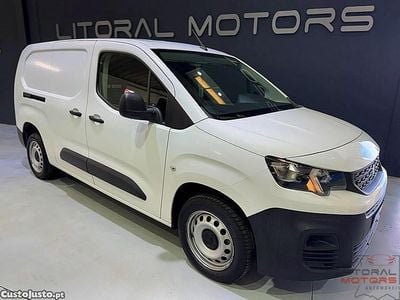 Branco Usado 2021 Peugeot Partner Premium Monovolume | € 11.500 (Bom preço)