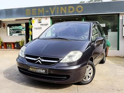 Cinza Usado 2004 Citroën C8 Monovolume | € 5.970