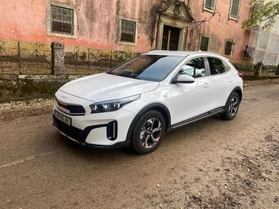 Branco Usado 2024 Kia XCeed SUV | € 22.490 (Preço justo)