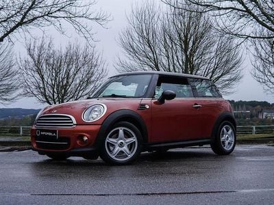 Laranja Usado 2011 Mini Cooper D Citadino | € 8.250 (Bom preço)