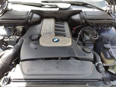 Usado 1999 BMW 530 Sedan | € 4.400