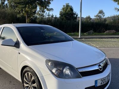 Opel Astra GTC