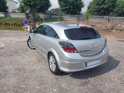 Opel Astra GTC