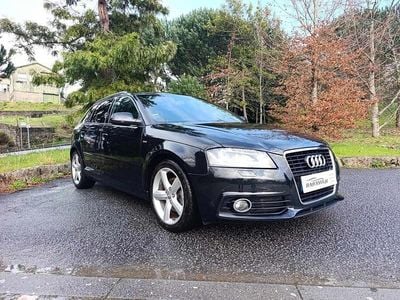 Usado Audi A3 S-Line 105 HP (77 kW) 2012 Preto Citadino
