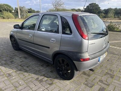 Usado 2003 Opel Corsa Sedan | € 1.890 (Preço justo)
