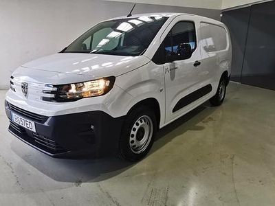 Branco Usado 2025 Peugeot Partner Monovolume | € 21.000 (Preço elevado)