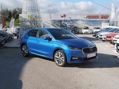 Azul Usado 2022 Skoda Fabia Citadino | € 16.950 (Preço justo)