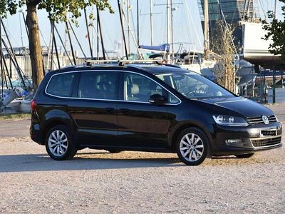 Usado VW Sharan 150 HP (110 kW) 2017 Preto Monovolume