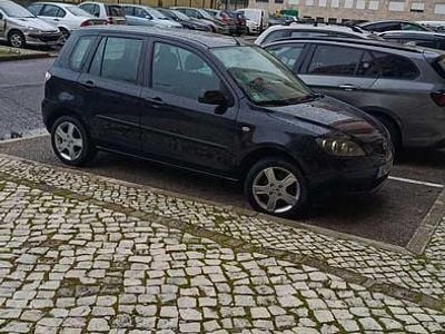 Usado 2006 Mazda 2 Sedan | € 2.600