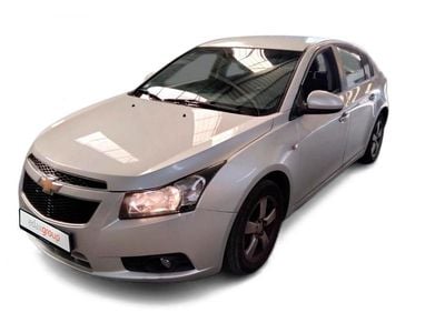 Cinzento Usado 2012 Chevrolet Cruze | € 6.490 (Preço justo)