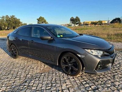 Cinzento Usado 2018 Honda Civic | € 13.500