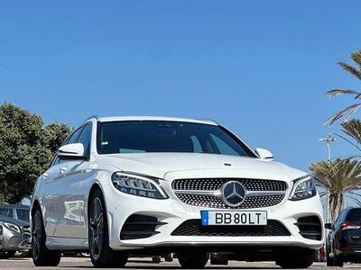 Usado Mercedes C200 Business 160 HP (117 kW) 2019 Branco Carrinha