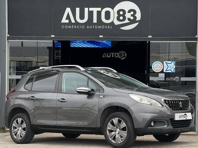 Usado Peugeot 2008 82 HP (60 kW) 2016 Cinzento SUV