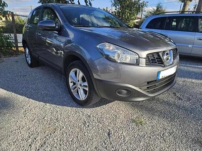 Cinzento Usado 2012 Nissan Qashqai Acenta SUV | € 9.900 (Preço justo)