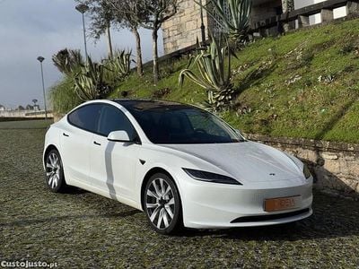 Usado Tesla Model 3 366 kW (498 HP) 2023 Branco Sedan