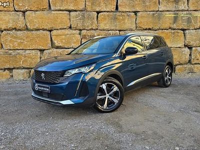 Usado Peugeot 5008 Crossway 130 HP (95 kW) 2022 Azul Monovolume