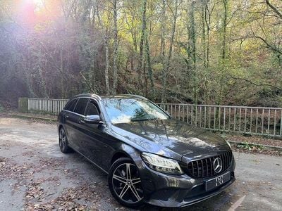 Usado 2020 Mercedes C300e Sedan | € 28.490