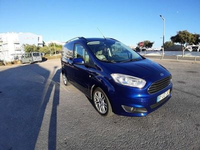 Ford Tourneo Courier