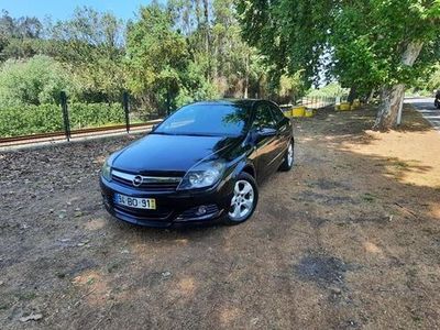 Opel Astra GTC