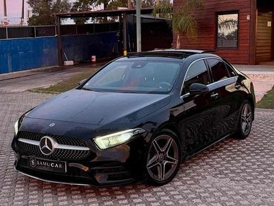 Preto Usado 2020 Mercedes A180 AMG line Sedan | € 26.990 (Preço justo)