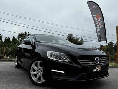 Preto Usado 2017 Volvo S60 Momentum Sedan | € 23.250