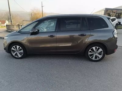 Castanho Usado 2016 Citroën C4 Picasso Monovolume | € 13.500