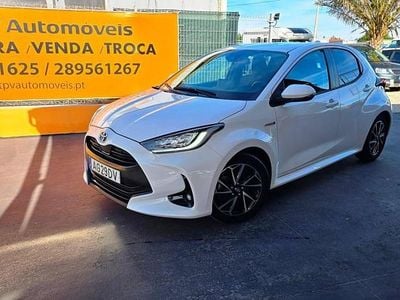 Branco Usado 2021 Toyota Yaris Hybrid | € 16.950 (Preço justo)