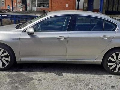 Usado VW Passat GTE 218 HP (160 kW) 2017 Cinzento Sedan