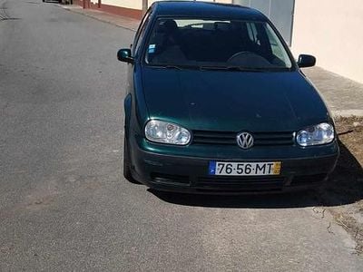 Verde Usado 1999 VW Golf III Citadino | € 1.500