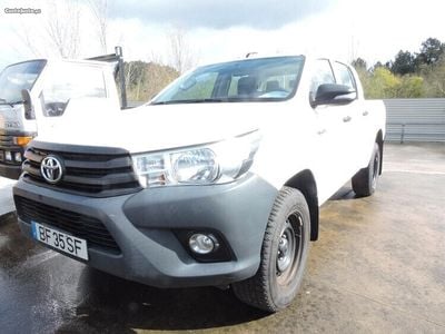 usado Toyota HiLux 4WD CD