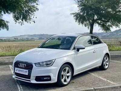 Branco Usado 2015 Audi A1 Sport Citadino | € 16.250 (Caro)