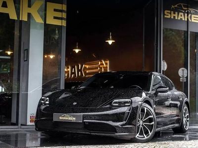 Usado Porsche Taycan Cross Turismo 279 kW (380 HP) 2021 Preto Carrinha