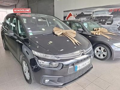 Usado Citroën Grand C4 Picasso Live 130 HP (95 kW) 2019 Preto Monovolume