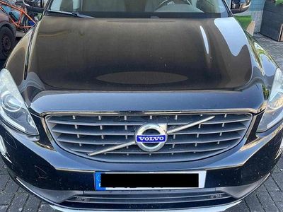 Usado Volvo XC60 190 HP (139 kW) 2015 Preto SUV