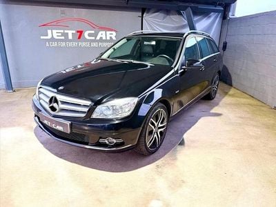 Usado Mercedes C220 Avantgarde 170 HP (125 kW) 2009 Preto Carrinha