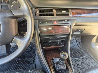 Usado 1998 Audi A6 Sedan | € 2.000