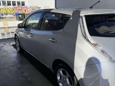 Usado 2013 Nissan Leaf Citadino | € 3.000