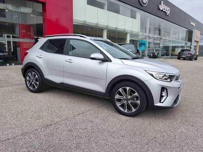 Cinzento Usado 2025 Kia Stonic SUV | € 19.990 (Preço elevado)