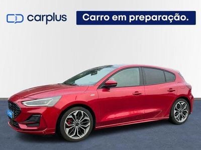 Vermelho Usado 2024 Ford Focus ST-Line X | € 26.500 (Preço justo)