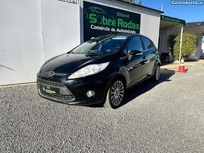 Usado Ford Fiesta 96 HP (70 kW) 2012 Preto Citadino