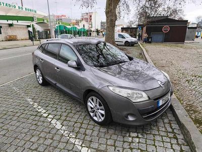 Usado Renault Mégane GrandTour 110 HP (80 kW) 2010 Cinzento Carrinha