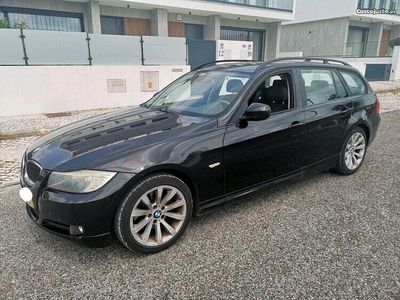 usado BMW 318 318 d 2009 124mil kms