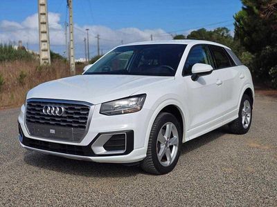 Usado Audi Q2 Sport 116 HP (85 kW) 2018 Branco SUV