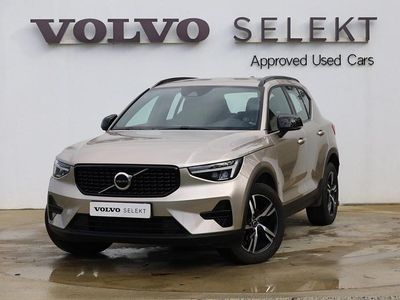 Outro Usado 2020 Volvo XC40 Plus SUV | € 39.700